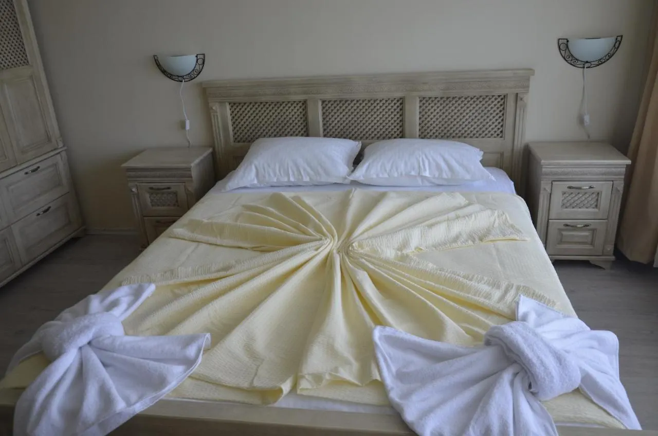 פרימורסקו Ashram Hotel בולגריה
