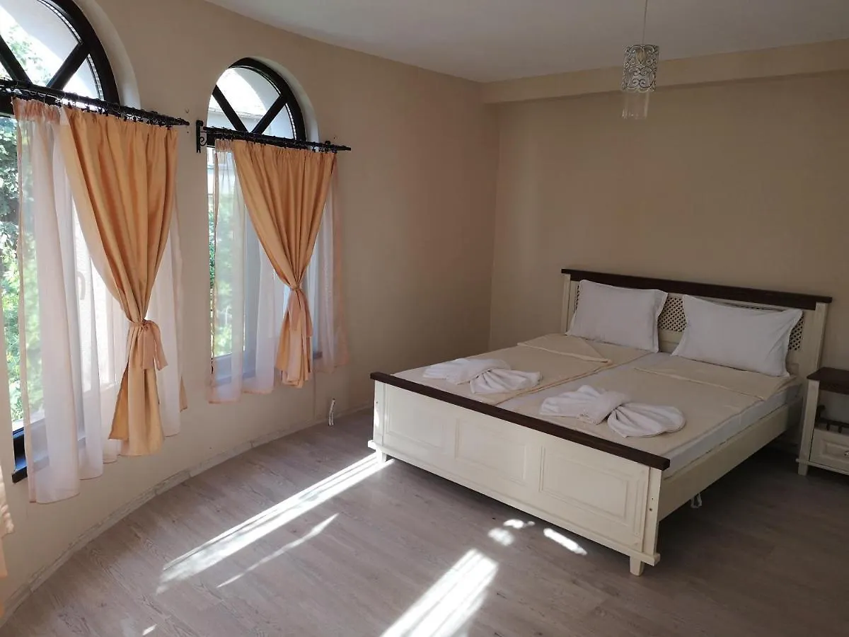 פרימורסקו Ashram Hotel בולגריה