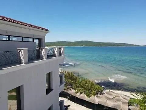 פרימורסקו Ashram Hotel